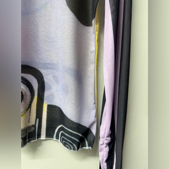 Typewriter girl, long sleeve mesh top size plus size - Picture 7 of 7